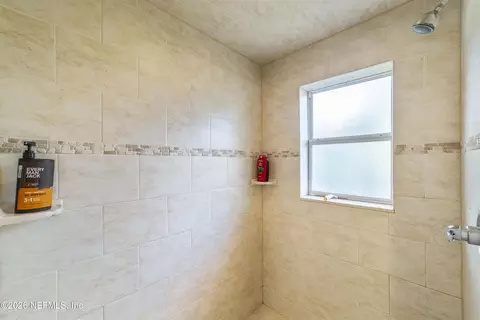 Bath - 1753 Castile St, Saint Augustine, FL 32080 photo 6 of 6