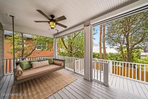Exterior - 1271 E Coast Dr, Atlantic Beach, FL 32233 photo 7 of 9