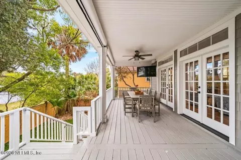 Exterior - 1271 E Coast Dr, Atlantic Beach, FL 32233 photo 8 of 9