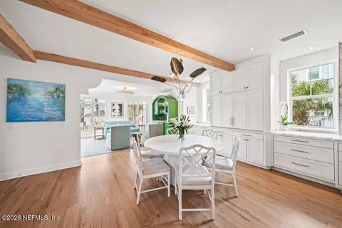 Dining - 1271 E Coast Dr, Atlantic Beach, FL 32233 photo 3 of 3