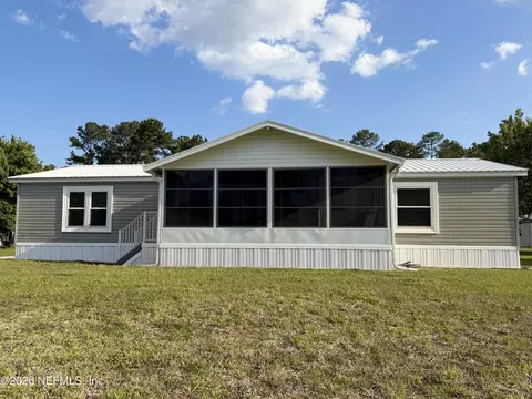 107 Trout Trl, Crescent City, FL 32112