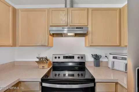 Kitchen - 228 River Island Cir, Saint Augustine, FL 32095 photo 4 of 4