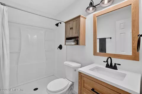 Bath - 228 River Island Cir, Saint Augustine, FL 32095 photo 1 of 2