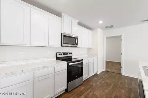 Kitchen - 233 Falcon Ridge Rd, Saint Augustine, FL 32084 photo 2 of 3