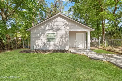 1071 N Canal St, Jacksonville, FL 32209