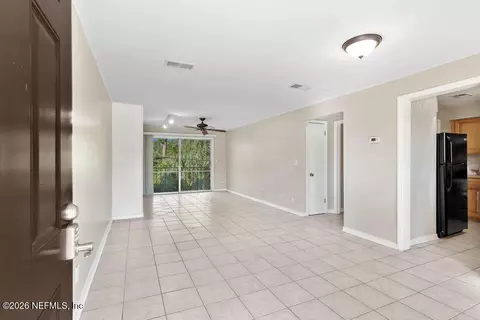 1618 El Camino Rd #6, Jacksonville, FL 32216