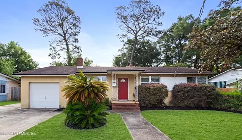 6325 Mercer Cir W, Jacksonville, FL 32217
