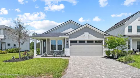 694 Silver Pine Dr, Saint Augustine, FL 32092