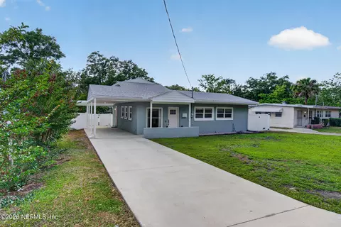 1364 Domas Dr, Jacksonville, FL 32211