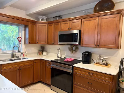 Kitchen - 40 N St Augustine Blvd, Saint Augustine, FL 32080 photo 1 of 2