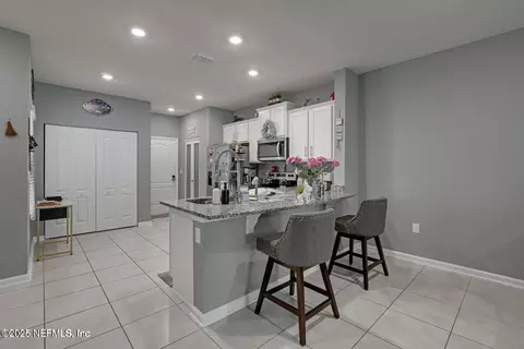 Kitchen - 201 Talulla Trl, Saint Augustine, FL 32095 photo 3 of 4