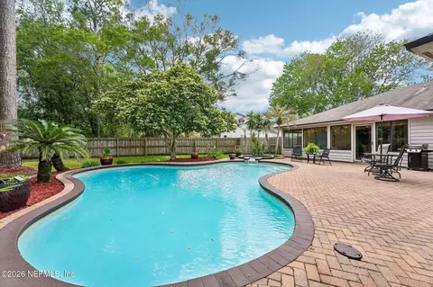 14360 Crystal Cove Dr S, Jacksonville, FL 32224
