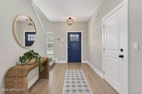 Entry Way - 502 Twenty-first St, Saint Augustine, FL 32084 photo 2 of 6