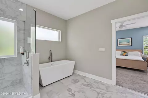 Bath - 502 Twenty-first St, Saint Augustine, FL 32084 photo 3 of 8