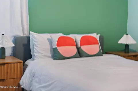 Bedroom - 502 Twenty-first St, Saint Augustine, FL 32084 photo 7 of 14