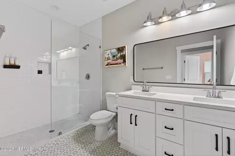 Bath - 502 Twenty-first St, Saint Augustine, FL 32084 photo 5 of 8