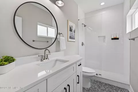 Bath - 502 Twenty-first St, Saint Augustine, FL 32084 photo 4 of 8