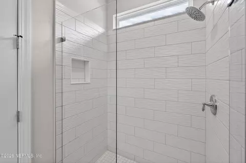 Bath - 179 Myrtle Oak Ct, Saint Augustine, FL 32092 photo 3 of 3