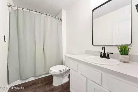 Bath - 75471 Bridgewater Dr, Yulee, FL 32097 photo 2 of 2
