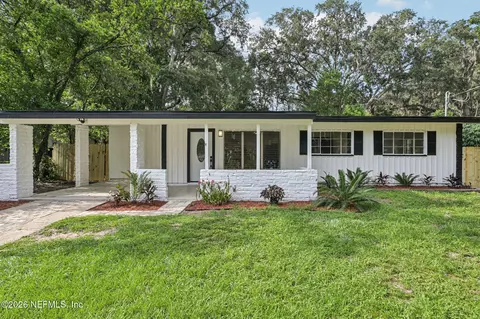5347 Keystone Dr N, Jacksonville, FL 32216