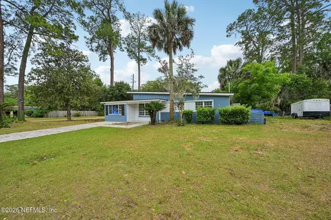 5356 Keystone Dr N, Jacksonville, FL 32207