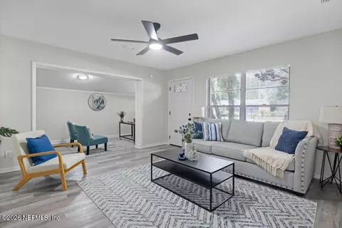 7514 Melvin Rd, Jacksonville, FL 32210