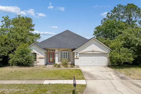 12145 Lake Fern Dr, Jacksonville, FL 32258