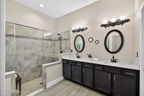 Bath - 237 Cedarstone Way, Saint Augustine, FL 32092 photo 2 of 5