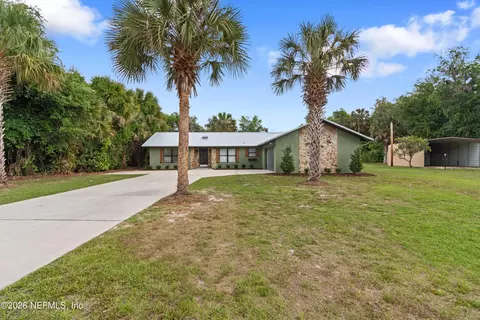 226 Port Comfort Dr, East Palatka, FL 32131
