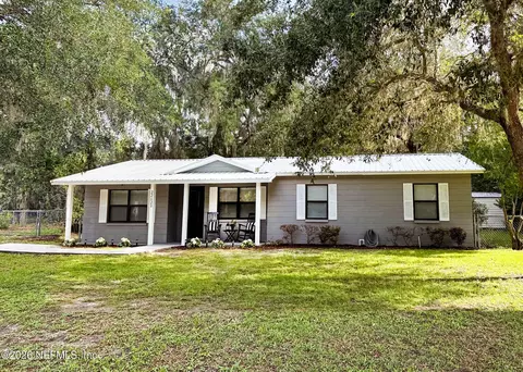 22620 SE Hawthorne Rd, Hawthorne, FL 32640