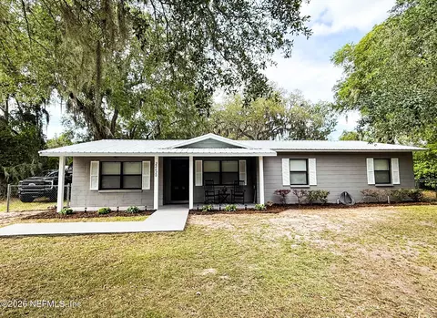 22620 SE Hawthorne Rd, Hawthorne, FL 32640