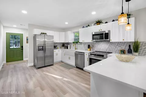 Kitchen - 158 Blanco St, Saint Augustine, FL 32084 photo 1 of 2