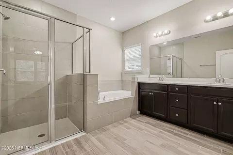 Bath - 269 Athens Dr, Saint Augustine, FL 32092 photo 1 of 1