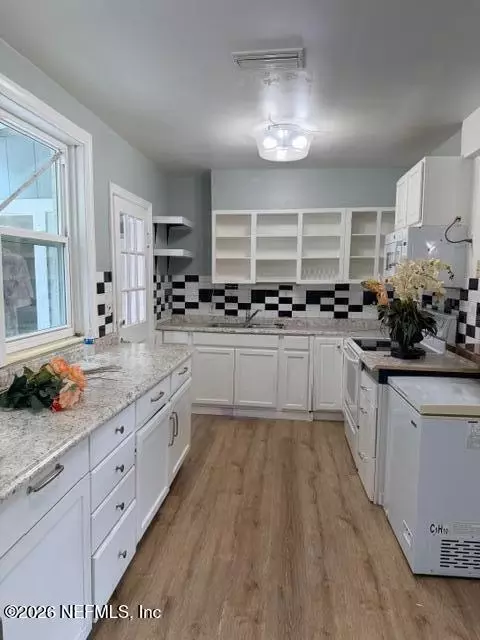 836 Gates St, Jacksonville, FL 32208