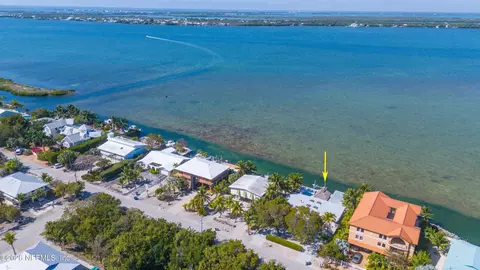 1136 W Shore Dr, Big Pine Key, FL 33043