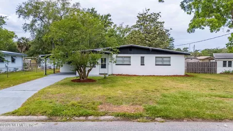 4558 Daughtry Blvd E, Jacksonville, FL 32210