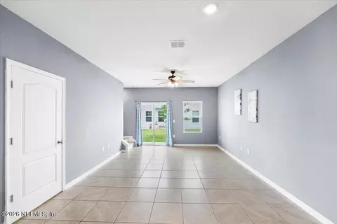 Living - 128 Pomona Way, Saint Augustine, FL 32095 photo 3 of 4