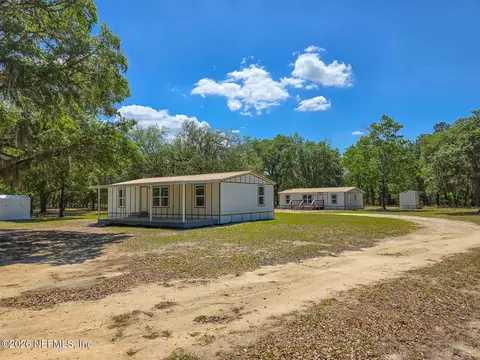 145 147 Darby Dr, Palatka, FL 32177