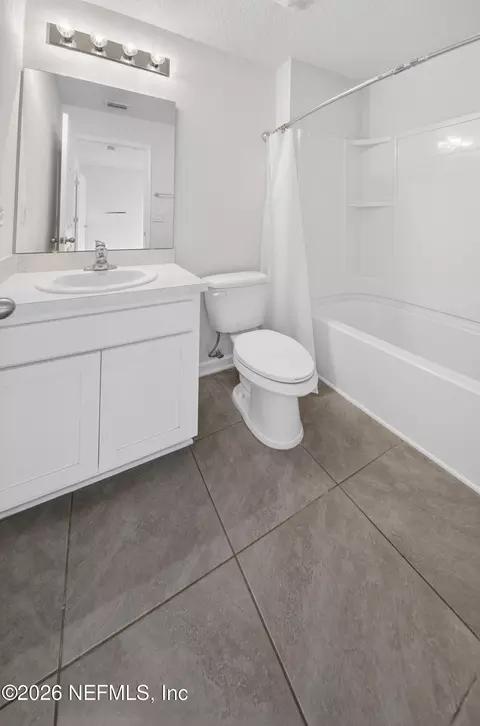Bath - 86848 Mainline Rd, Yulee, FL 32097 photo 2 of 3