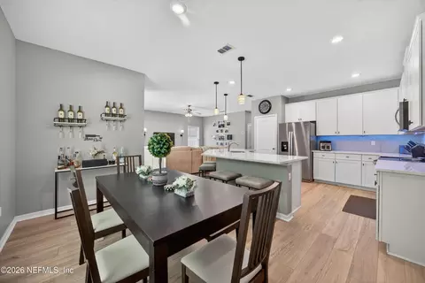 Dining - 145 Sailors Landing Ct, Saint Augustine, FL 32084 photo 3 of 3