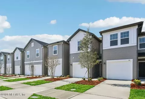 496 Trout Run Rd, Jacksonville, FL 32218