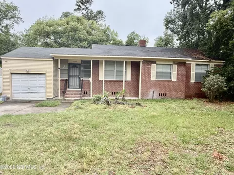 8384 Delaware Ave, Jacksonville, FL 32208