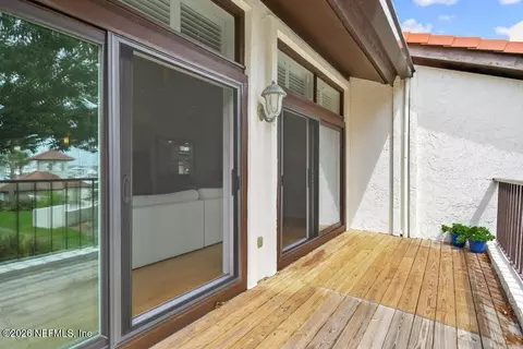 Exterior - 3324 Harbor Dr, Saint Augustine, FL 32084 photo 2 of 4