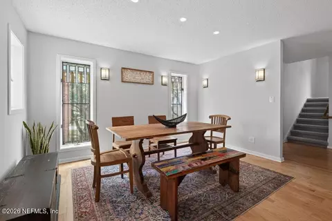 Dining - 3324 Harbor Dr, Saint Augustine, FL 32084 photo 4 of 6
