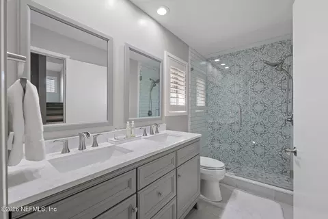Bath - 3219 Harbor Dr, Saint Augustine, FL 32084 photo 4 of 5