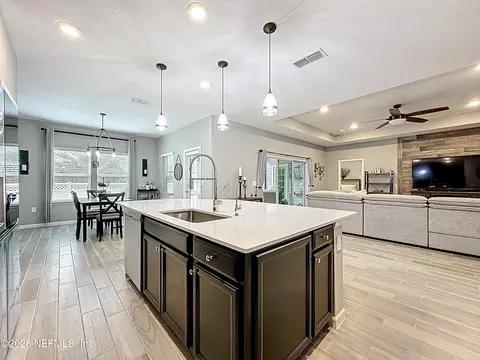 Kitchen - 39 Athens Dr, Saint Augustine, FL 32092 photo 2 of 4