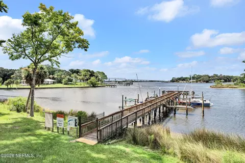 5201 Atlantic Blvd #94, Jacksonville, FL 32207