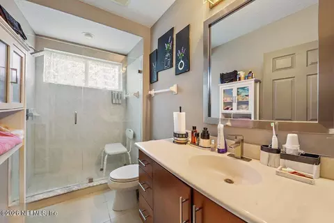 Bath - 188 Pinehurst Pointe Dr, Saint Augustine, FL 32092 photo 4 of 4