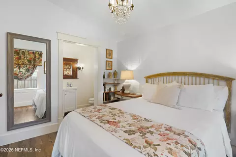 Bedroom - 16 Locust St, Saint Augustine, FL 32084 photo 6 of 11