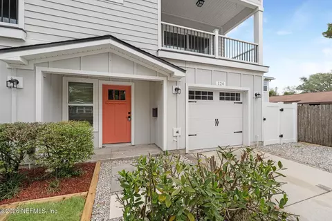 124 S 10th St, Jacksonville Beach, FL 32250